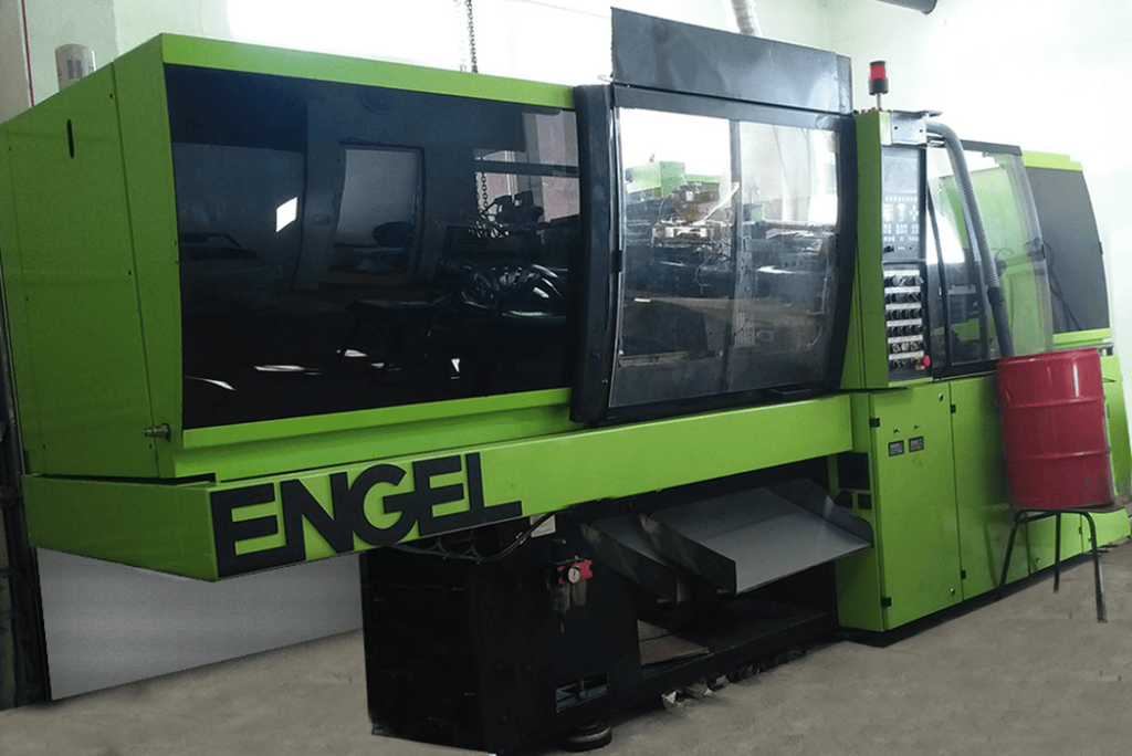 engel injection molding machine